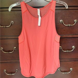Lululemon size 4 tank